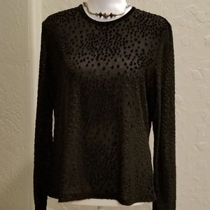 Women’s NWOT Dana Buchman Raised Velvet Black Long Sleeved Tee Size L